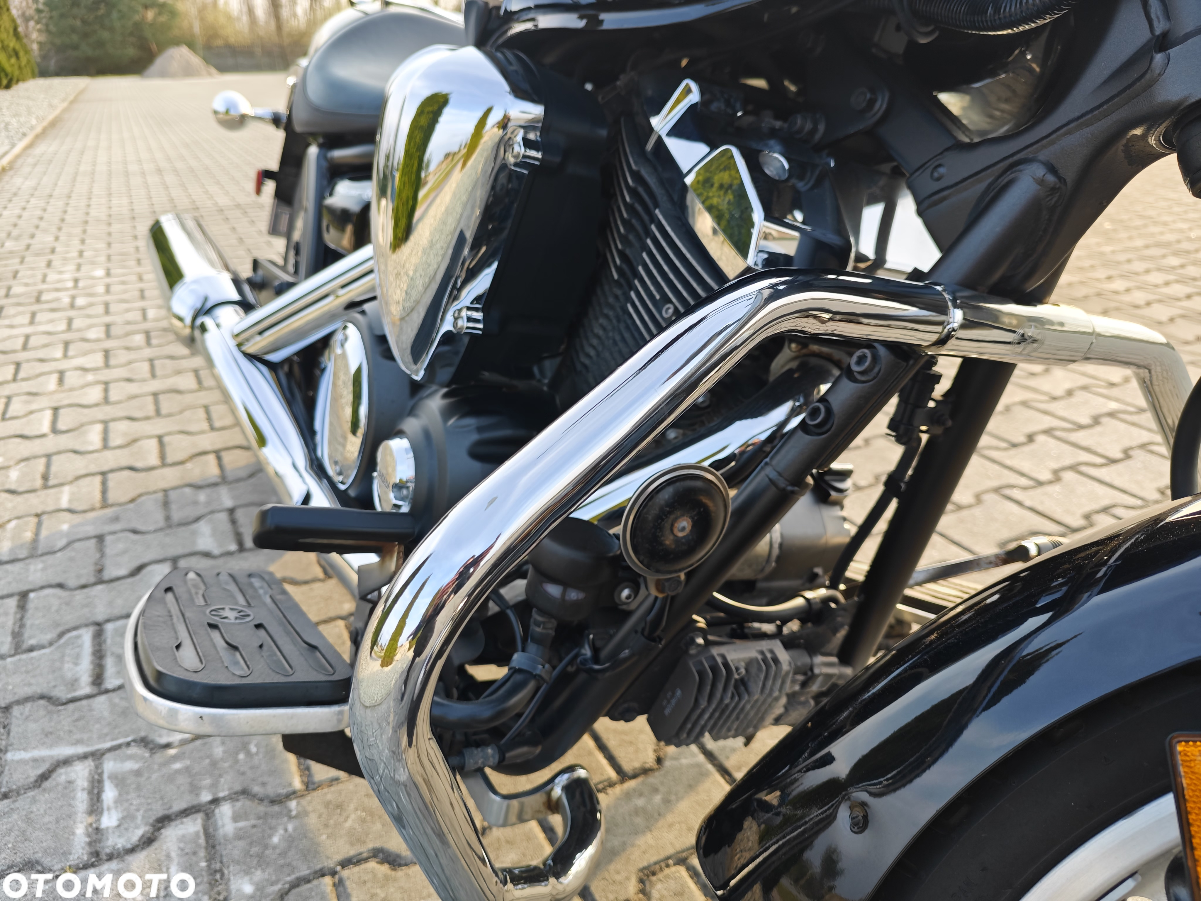 Yamaha XVS - 18
