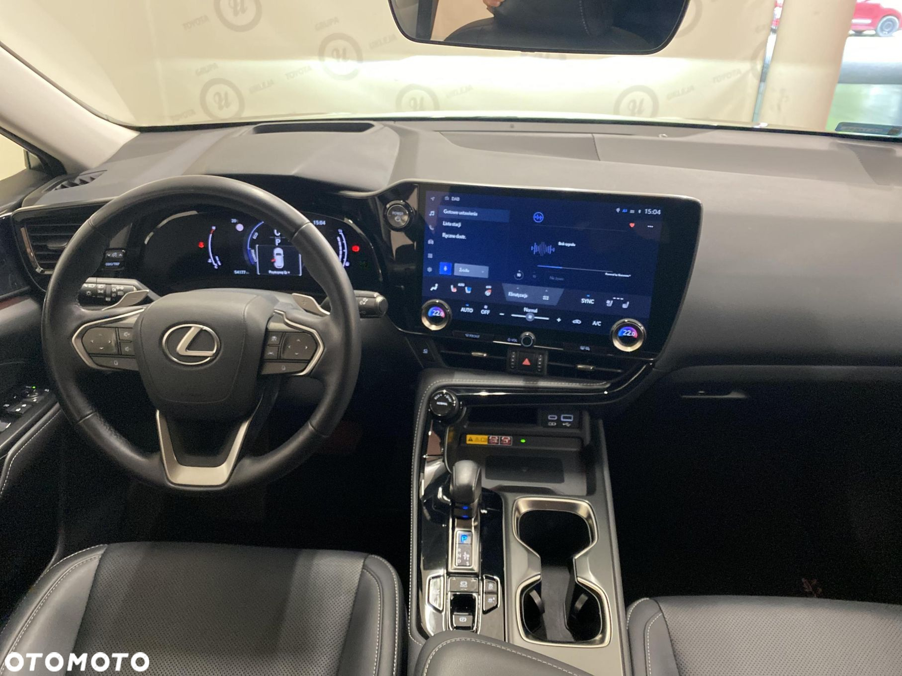 Lexus NX - 12