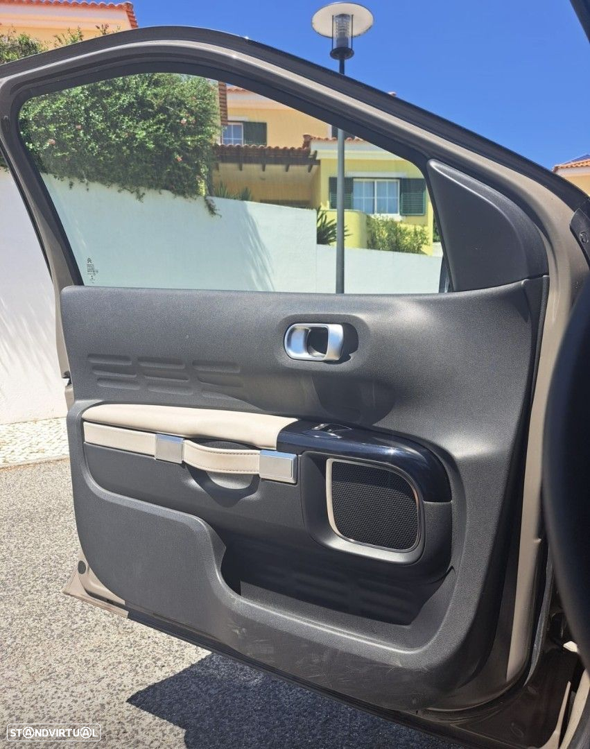 Citroën C4 Cactus 1.2 PureTech Shine EAT6 - 10