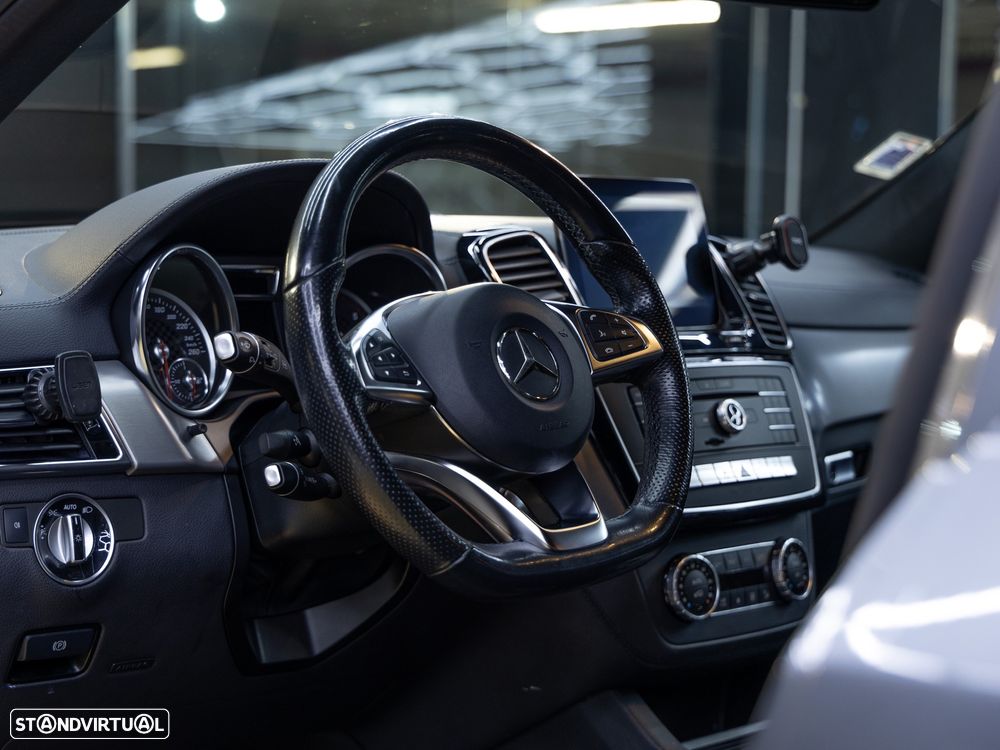 Mercedes-Benz GLE 350 d 4-Matic - 11