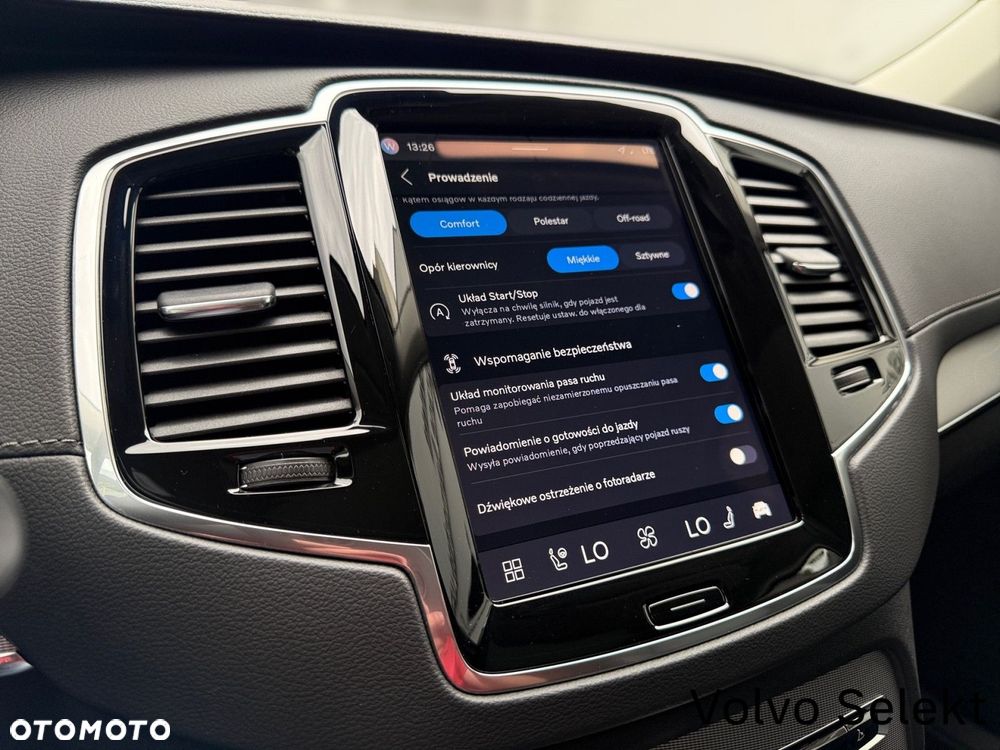 Volvo XC 90 - 26