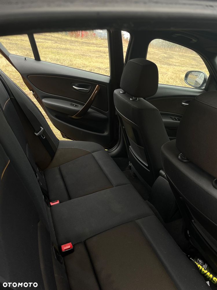 BMW Seria 1 118i - 14