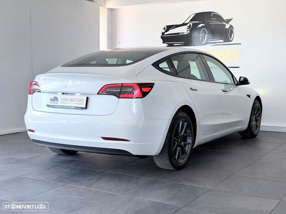 Tesla Model 3 Standard Range Plus RWD - 6