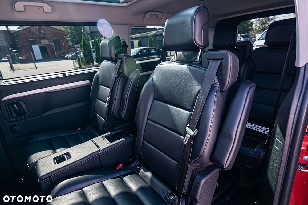 Peugeot Traveller - 35