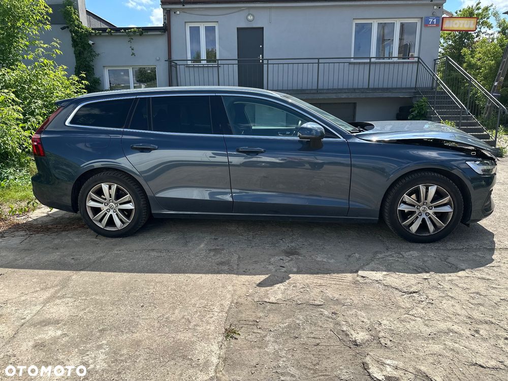 Volvo V60 D3 Geartronic Momentum Pro - 17
