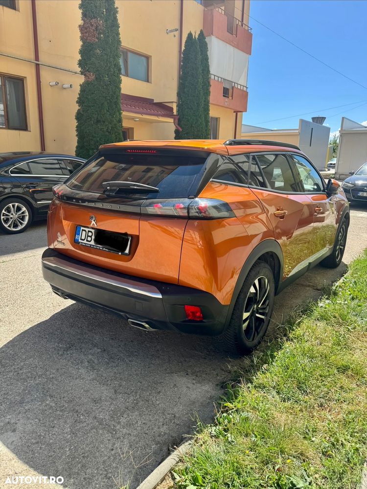 Peugeot 2008 1.2 PureTech EAT8 STT Allure Pack - 6