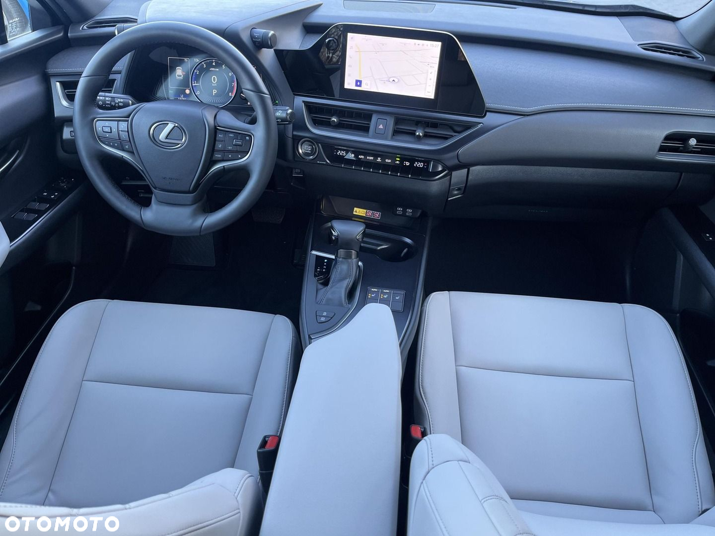 Lexus UX - 11