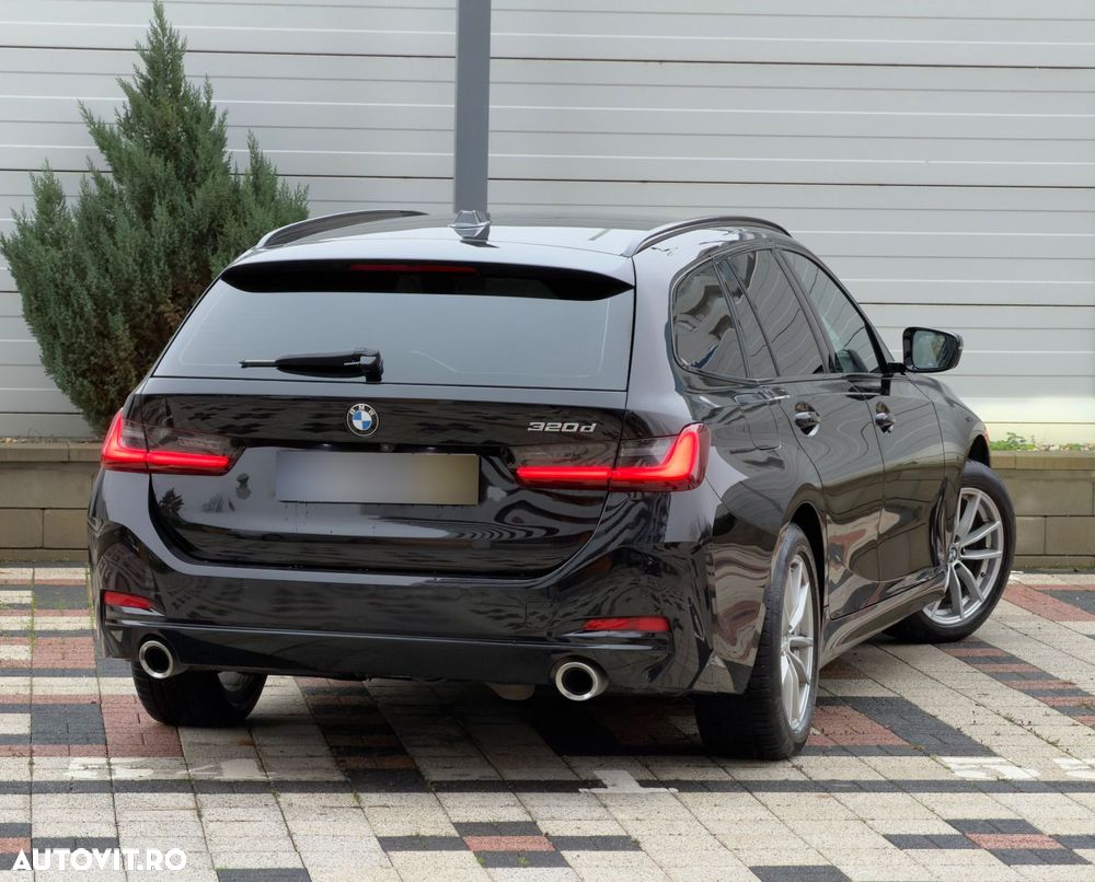 BMW Seria 3 320d Touring Aut. Sport Line - 4