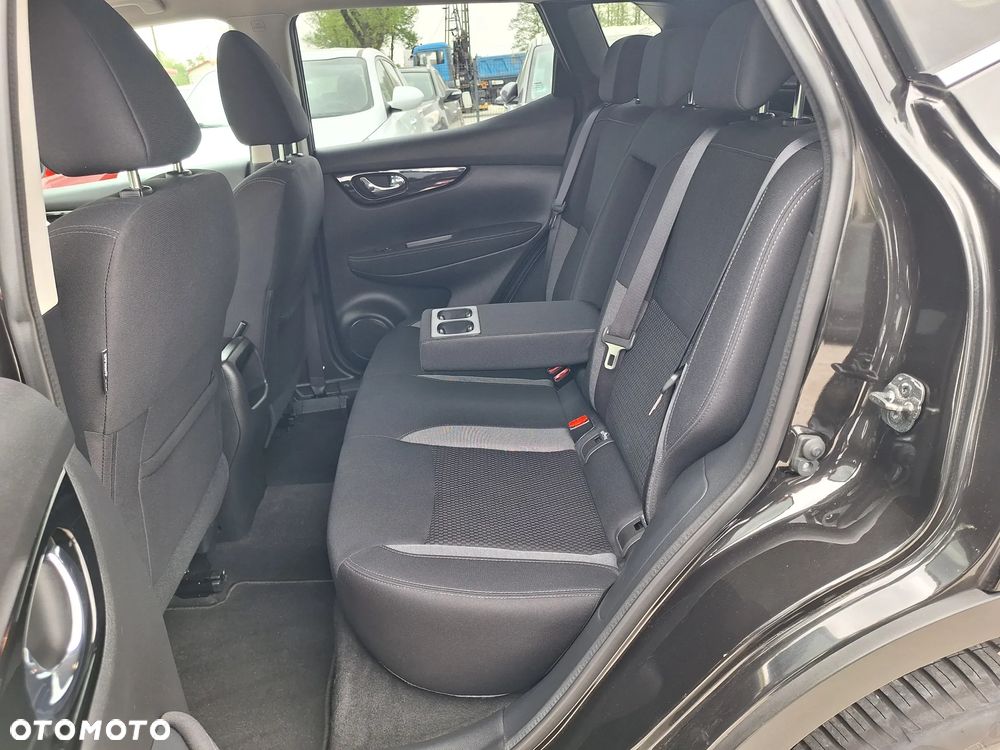 Nissan Qashqai 1.2 DIG-T Tekna Xtronic - 35