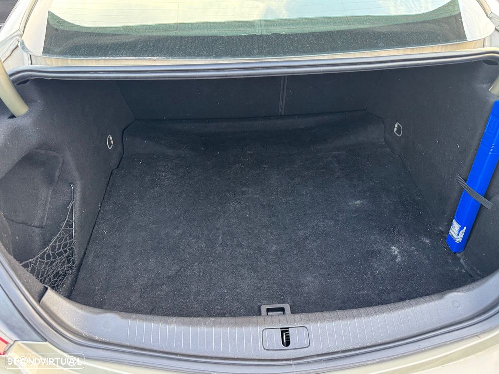 Opel Insignia 2.0 CDTI executive S/S - 37