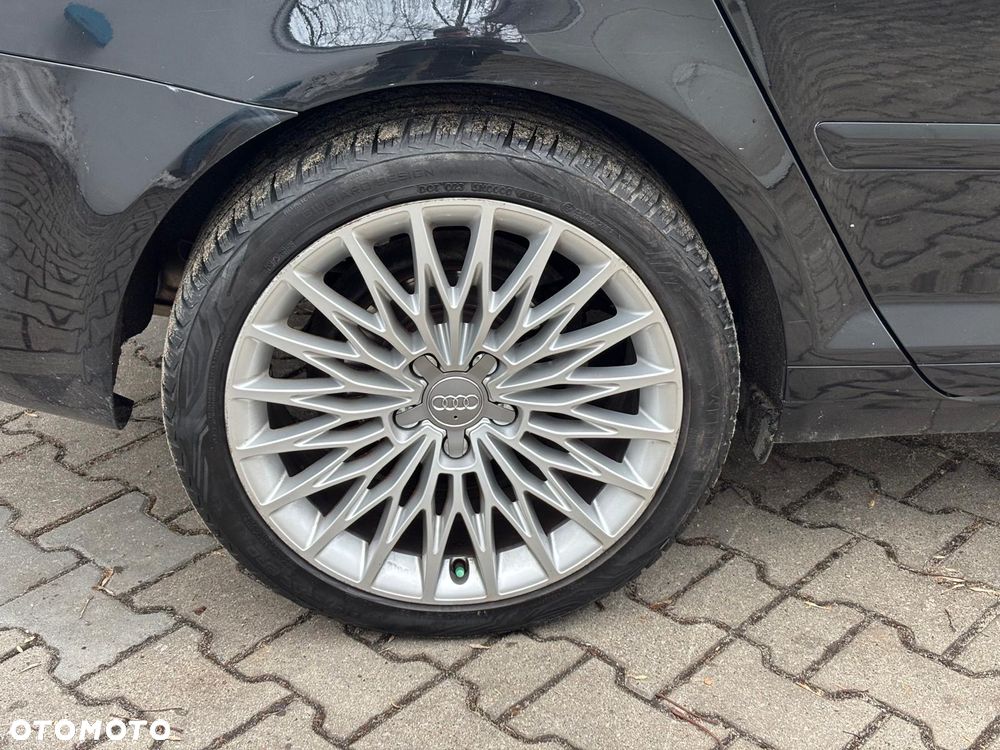 Audi A3 Sportback 1.4 TFSI Ambiente S tronic - 23