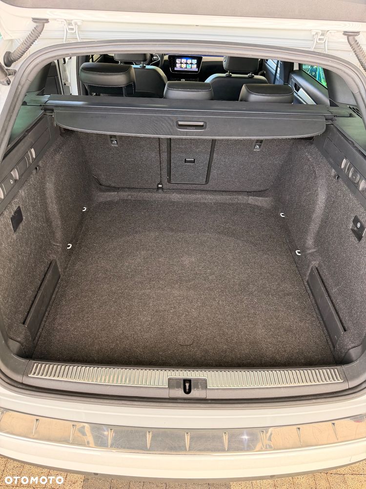 Skoda Superb 2.0 TDI SCR 4x4 L&K DSG - 16