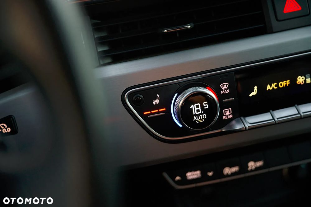 Audi A4 Avant 35 TFSI S tronic - 31