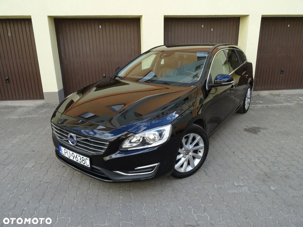 Volvo V60 D2 Drive-E Momentum - 2