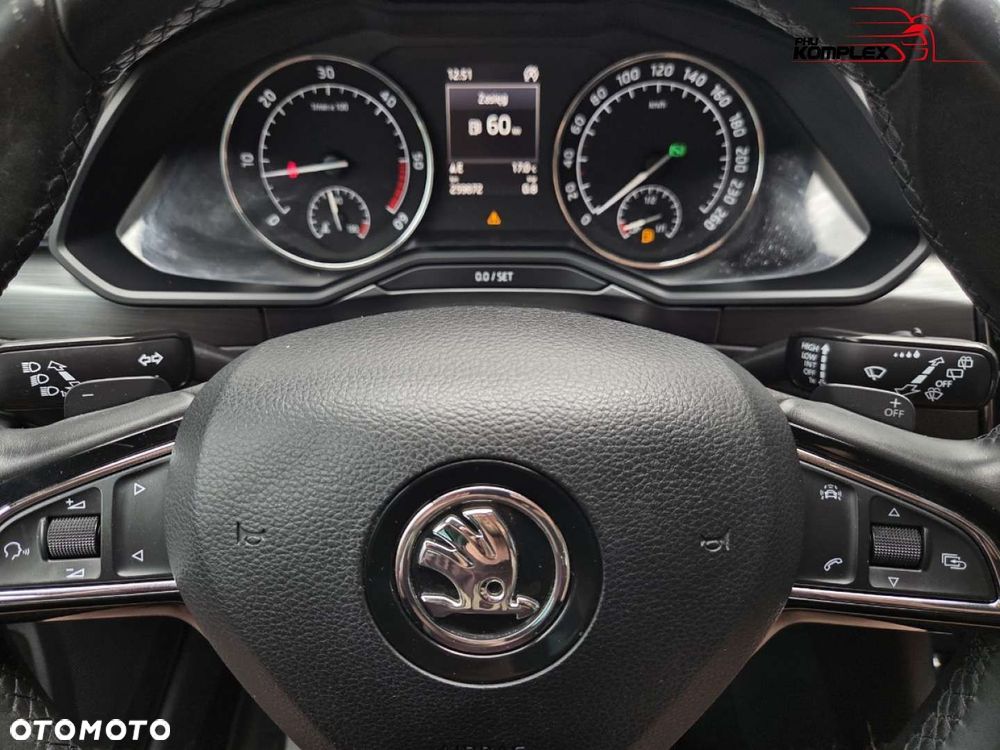 Skoda Superb - 27
