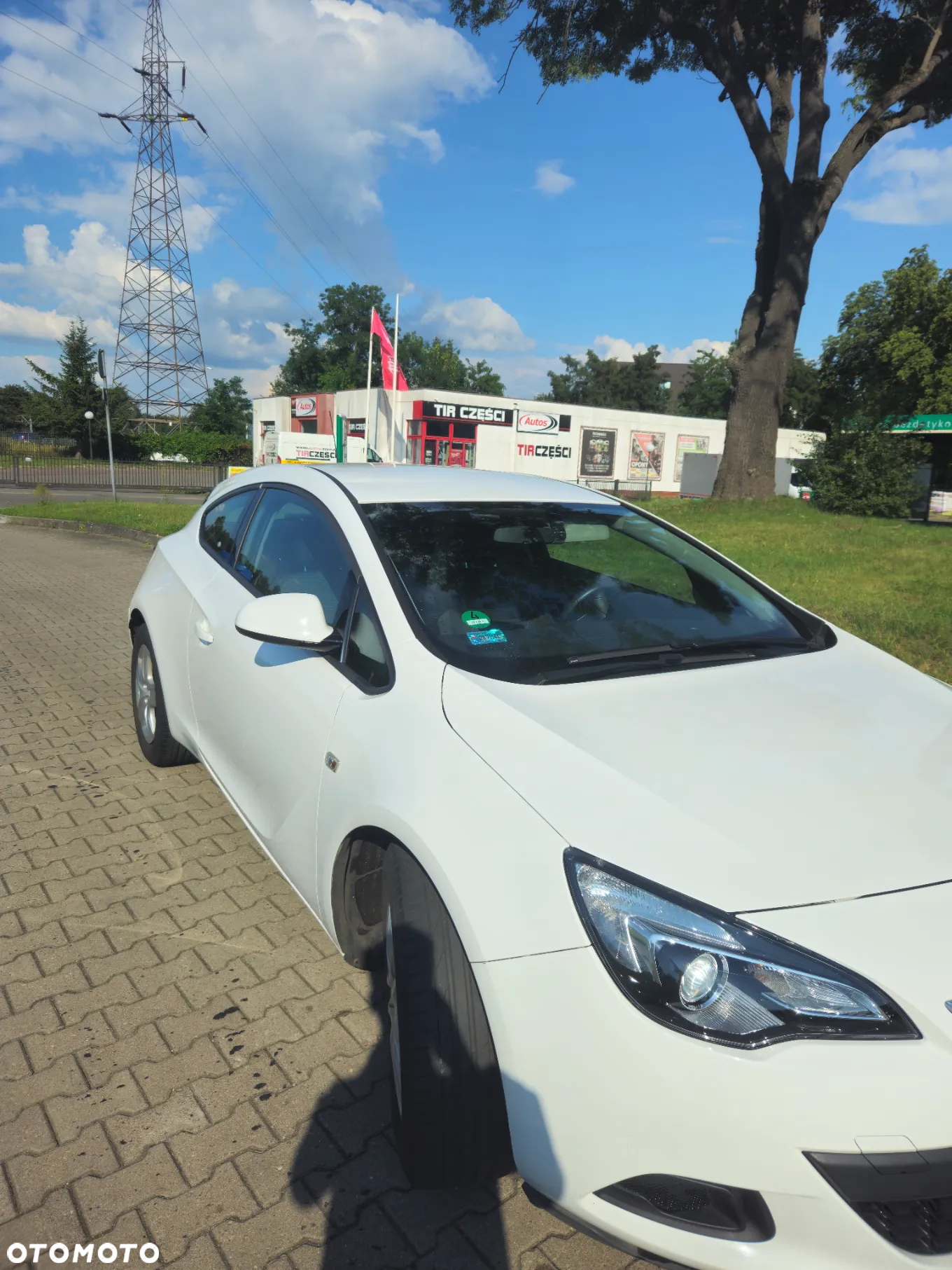 Opel Astra IV GTC 1.4 T Active - 2
