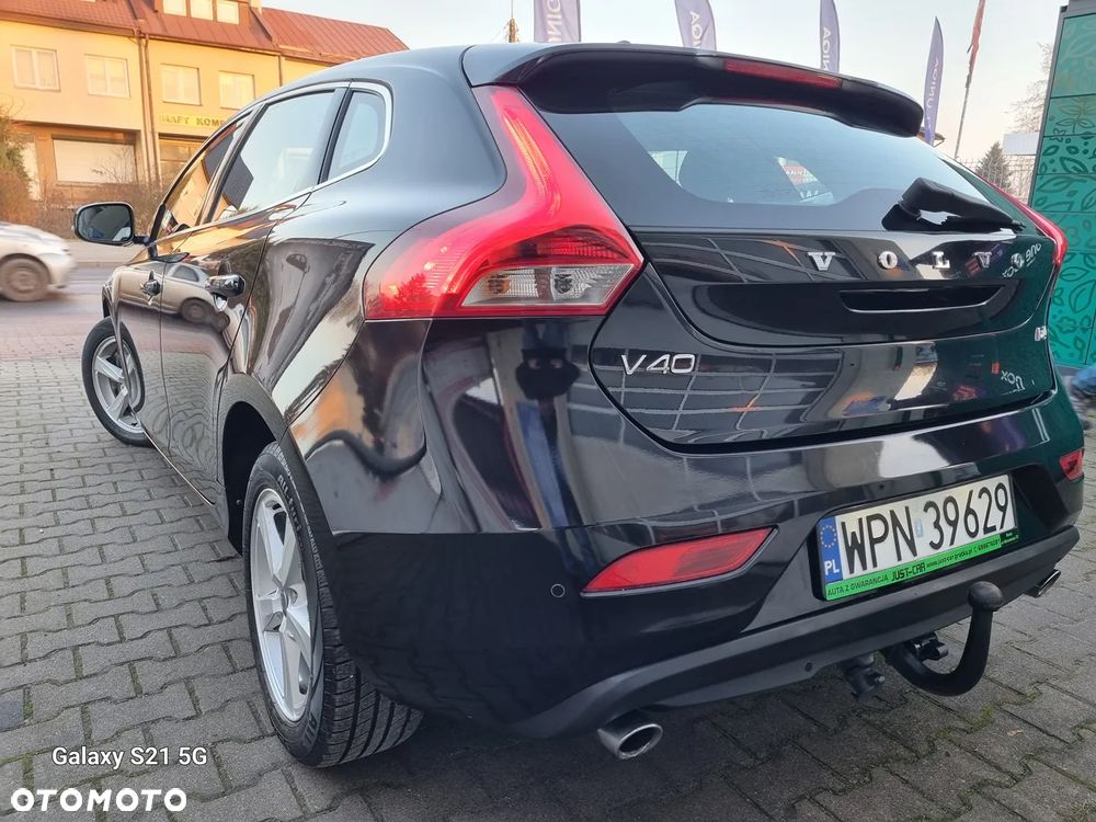Volvo V40 D4 Kinetic - 8
