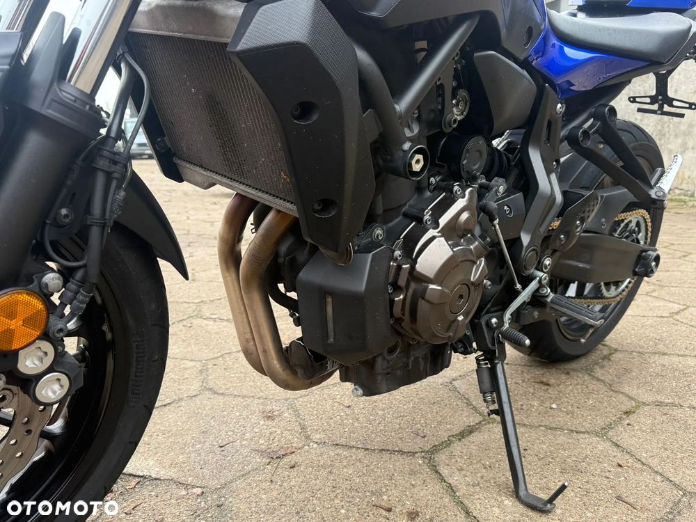Yamaha MT - 22