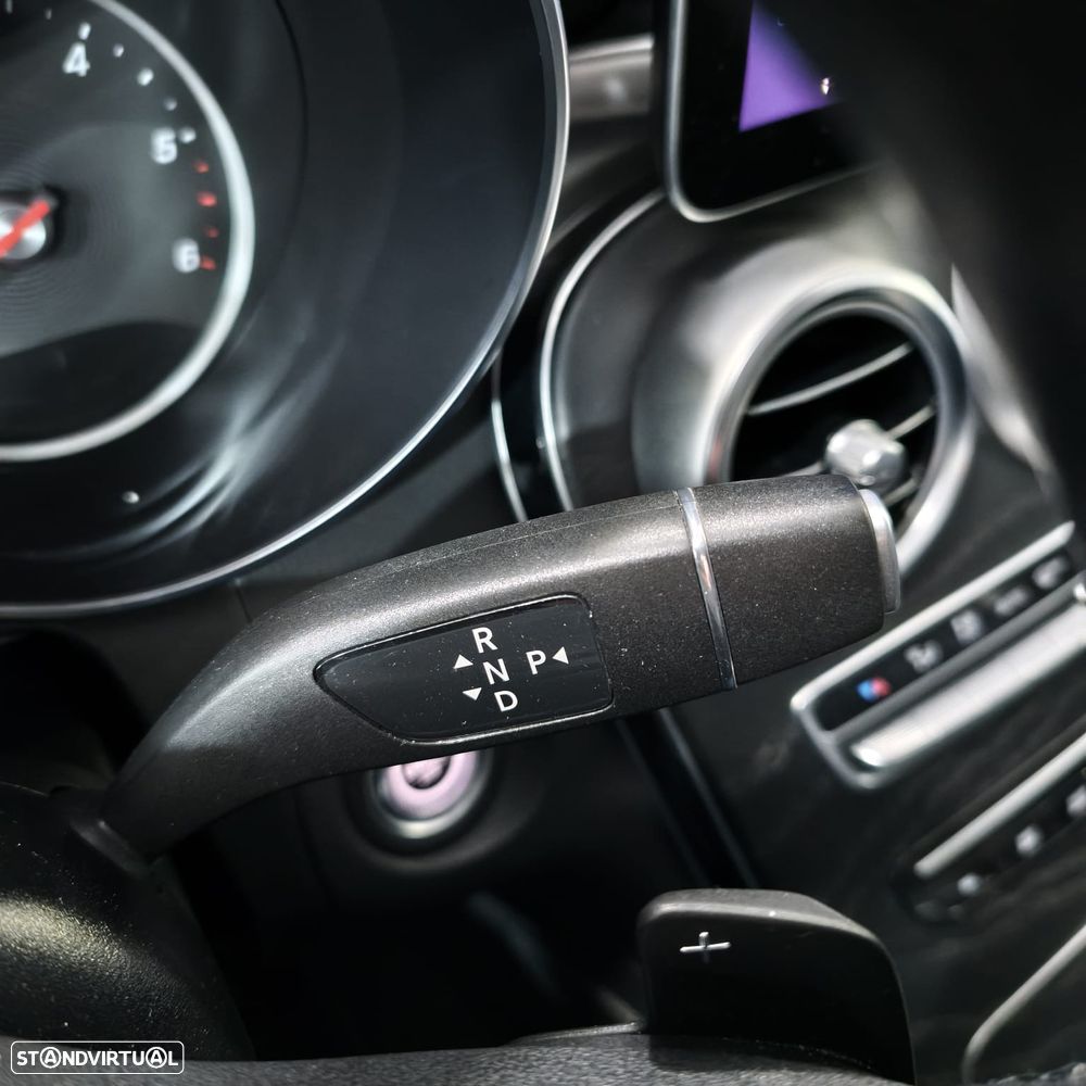 Mercedes-Benz GLC 300 de 4Matic 9G-TRONIC AMG Line - 24