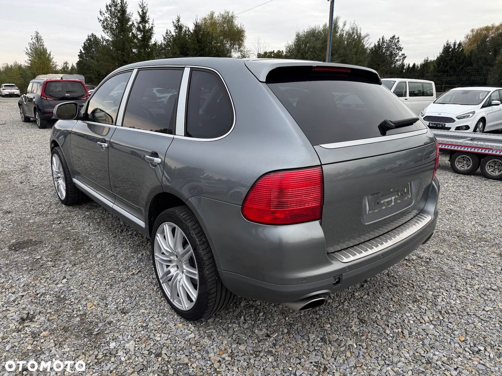 Porsche Cayenne S Tiptronic - 3