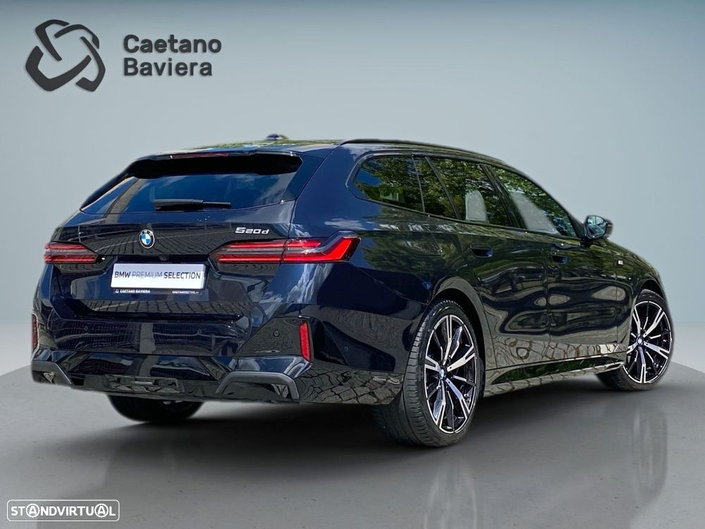 BMW 520 d Pack Desportivo M Pro - 2