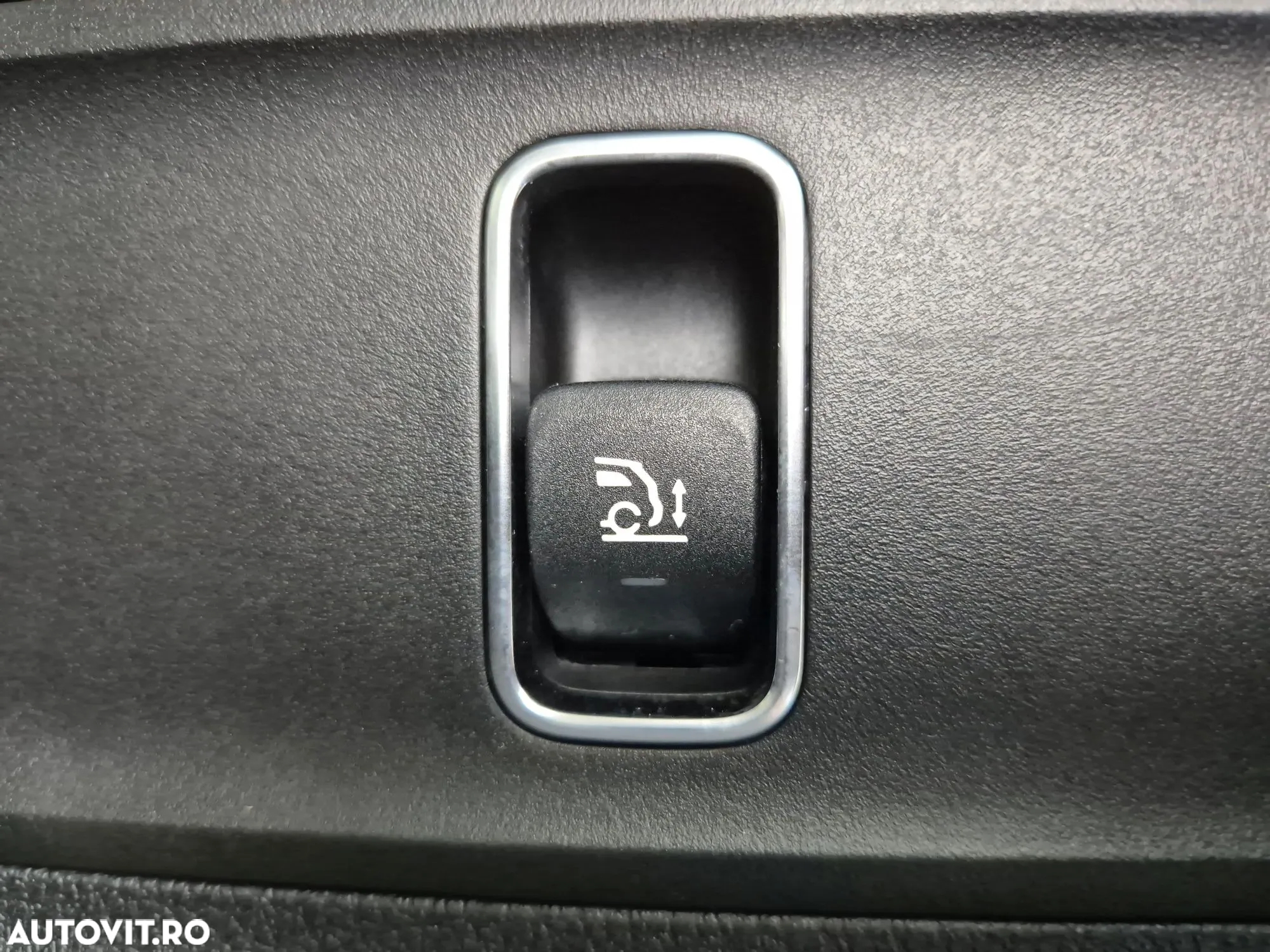Mercedes-Benz GLE 300 d 4Matic 9G-TRONIC AMG Line - 19