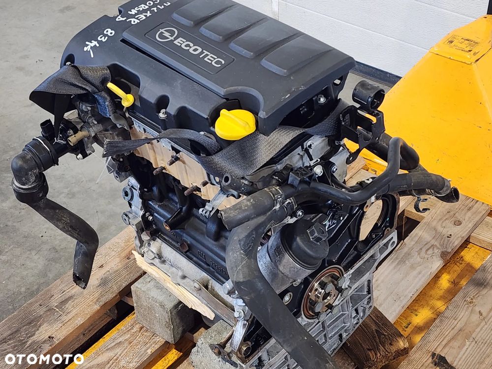 OPEL CORSA D 1,2 16V silnik  A12XER - 3