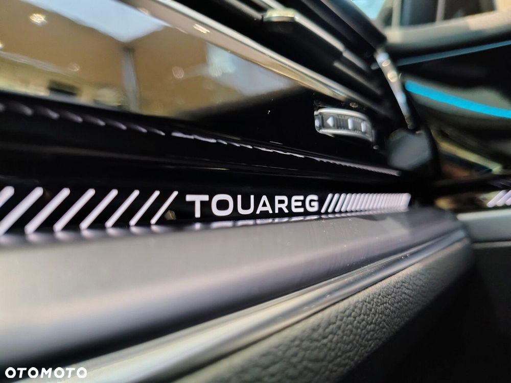 Volkswagen Touareg - 41