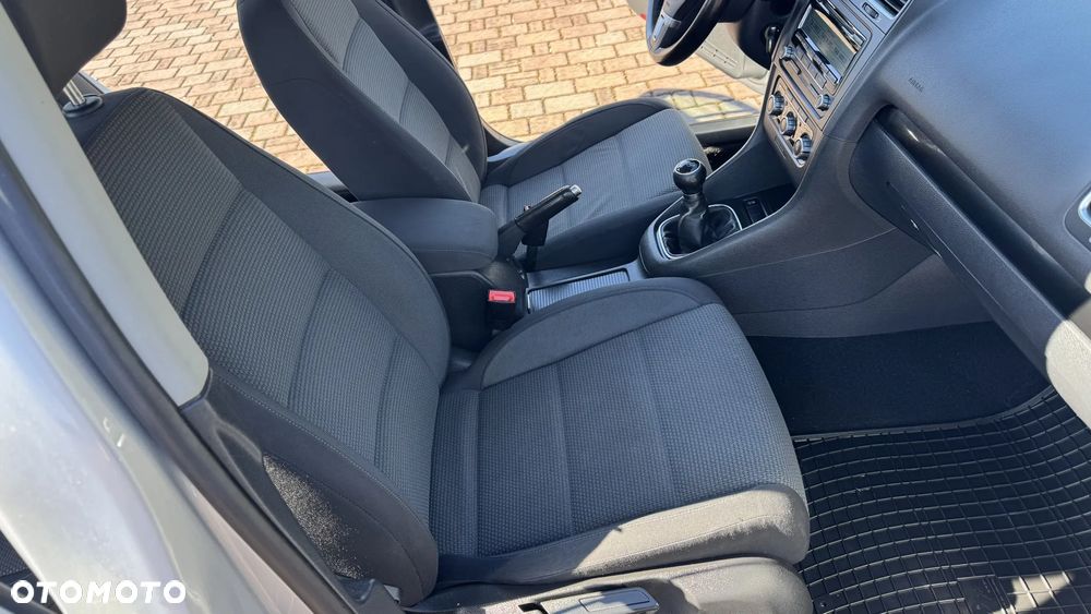 Volkswagen Golf 1.6 Edition - 29