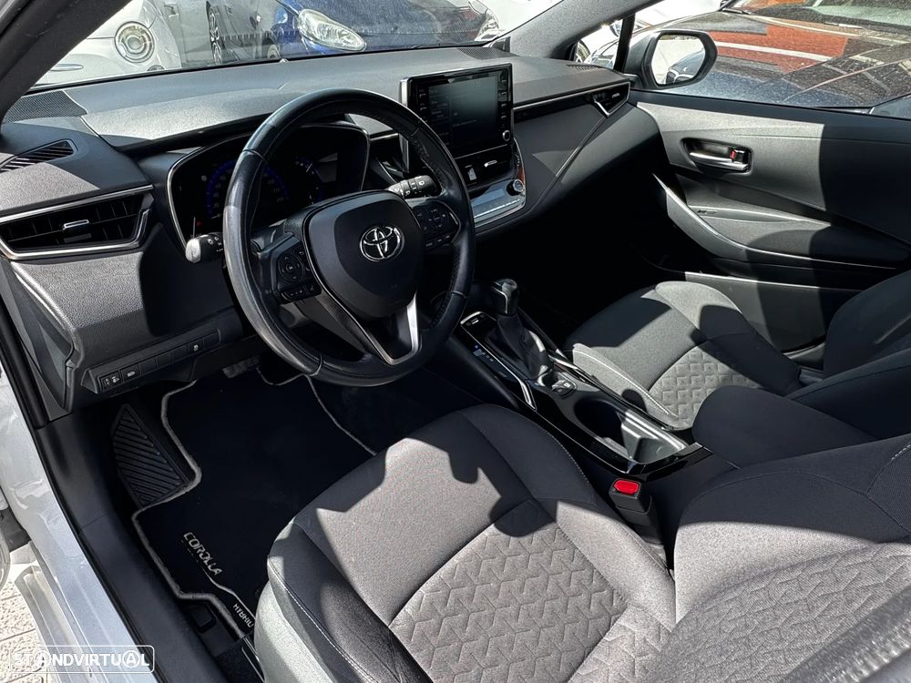 Toyota Corolla 1.8 Hybrid Comfort - 13