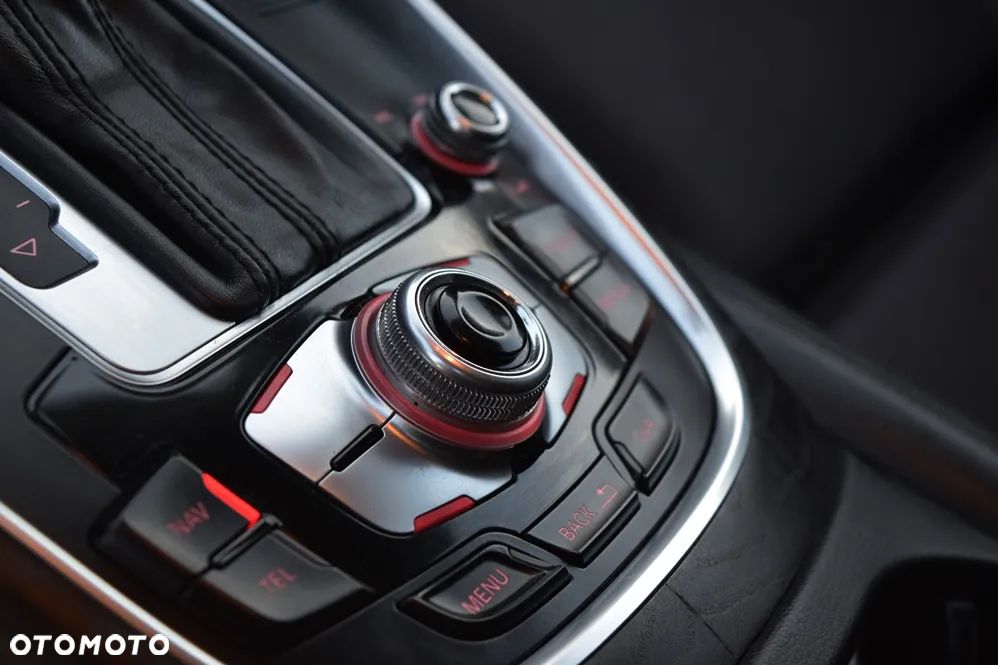 Audi Q5 2.0 TDI Quattro S tronic sport - 30