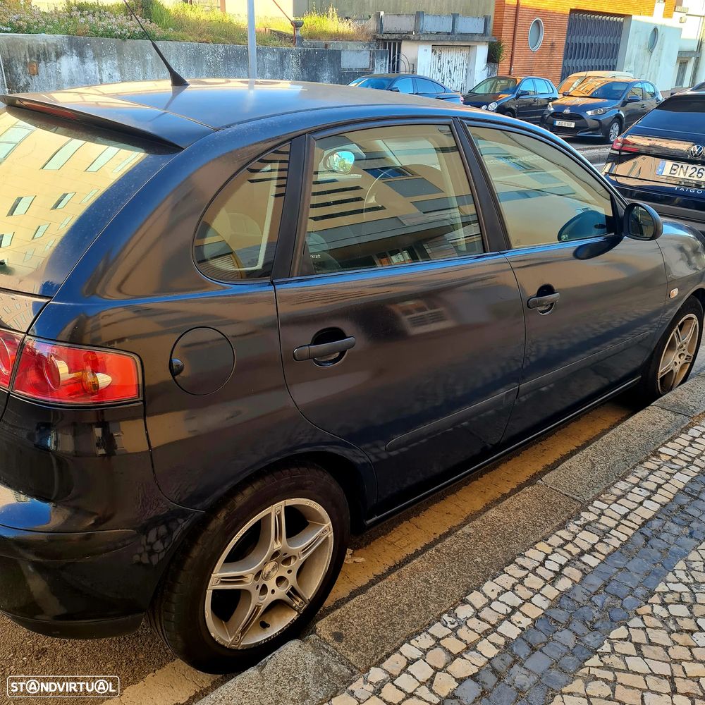 SEAT Ibiza - 4