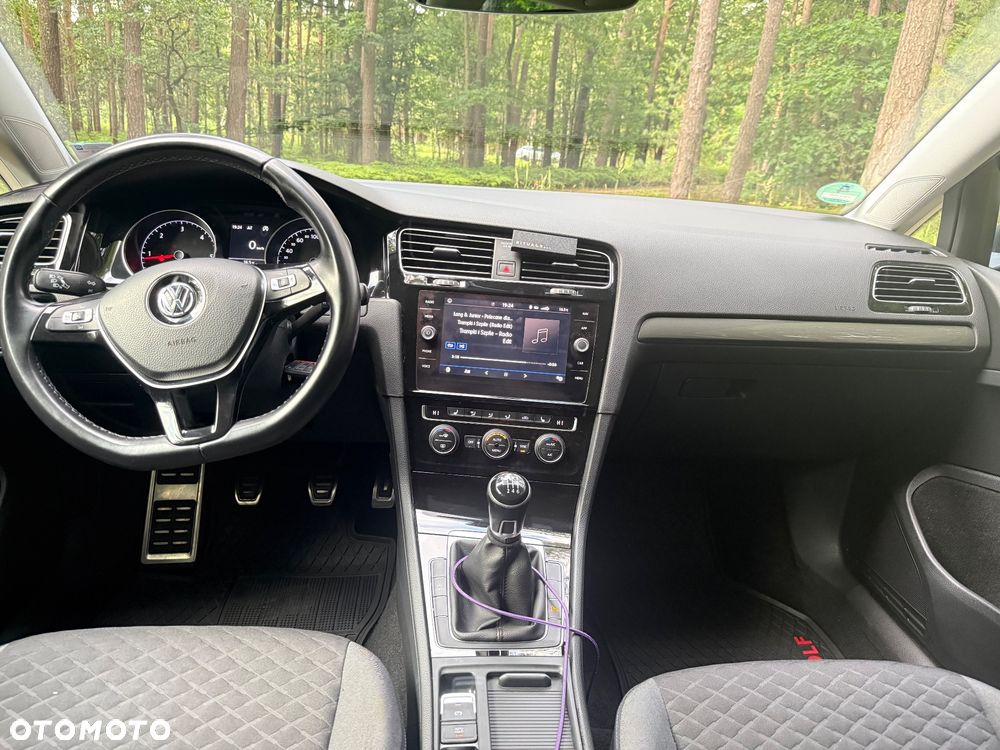 Volkswagen Golf 2.0 TDI BMT IQ Drive - 11