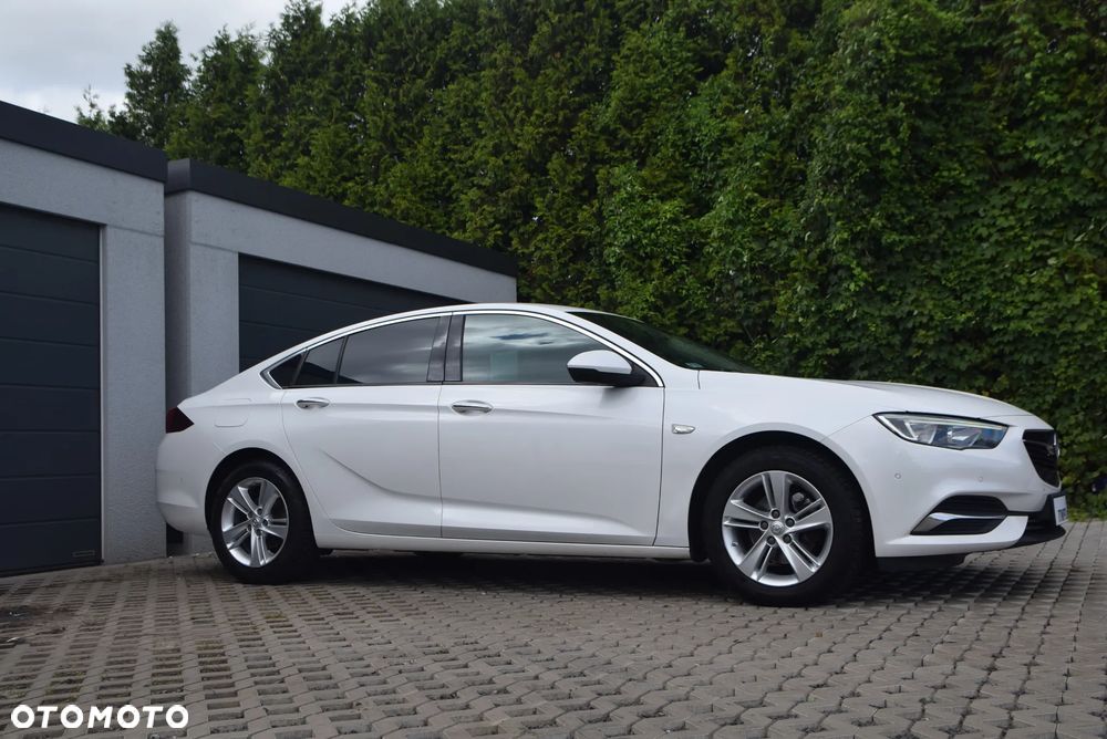 Opel Insignia 1.5 T Elite S&S - 10