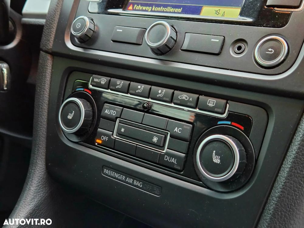 Volkswagen Golf 1.6 TDI BlueMotion Technology Comfortline - 15