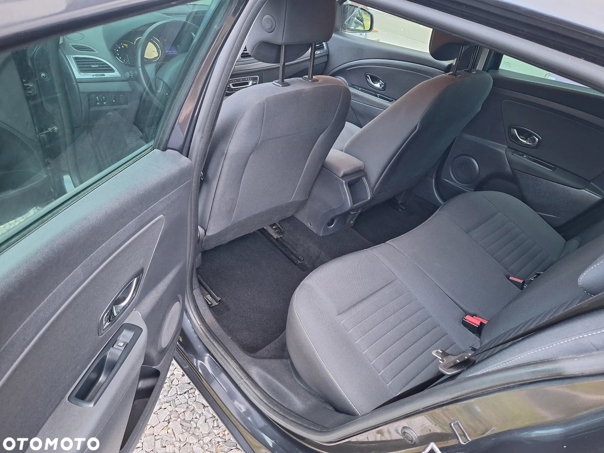 Renault Megane 1.6 16V 110 LIMITED - 11