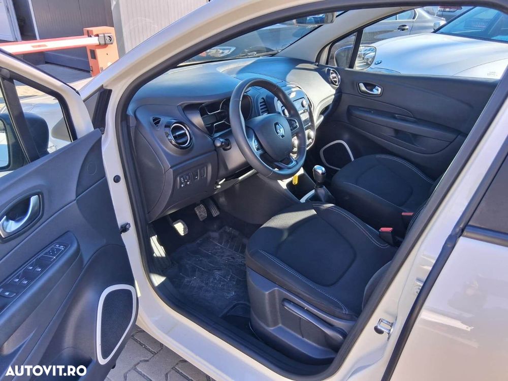 Renault Captur TCe Life Evo - 9