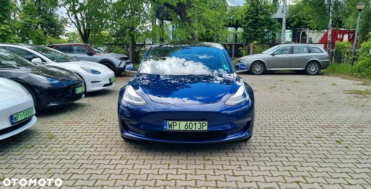 Tesla Model 3 Langstreckenbatterie Allradantrieb Dual Motor - 9