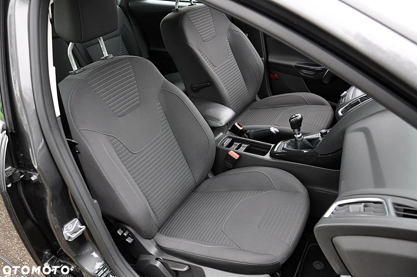 Ford Focus - 22
