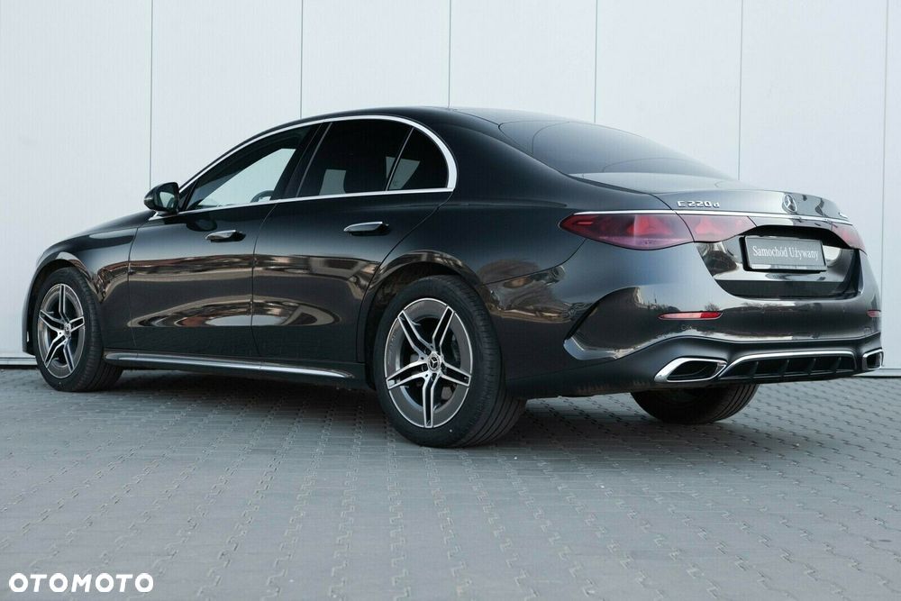 Mercedes-Benz Klasa E - 5