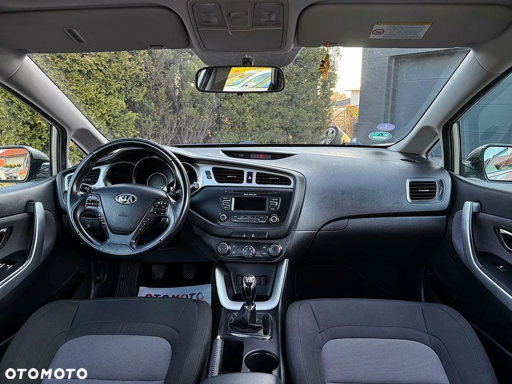 Kia Ceed 1.6 GDI XL - 29