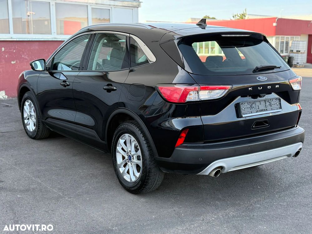 FORD Kuga 2021 — imagine 4