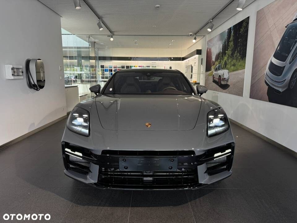 Porsche Panamera - 5