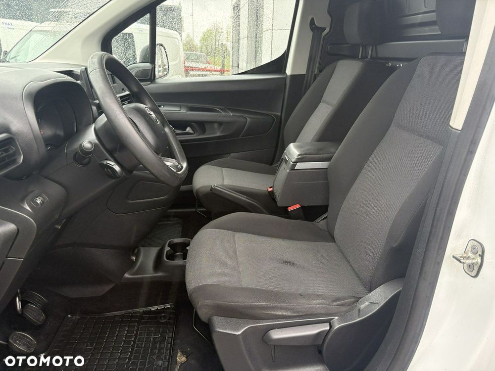 Toyota ProaceCity - 7