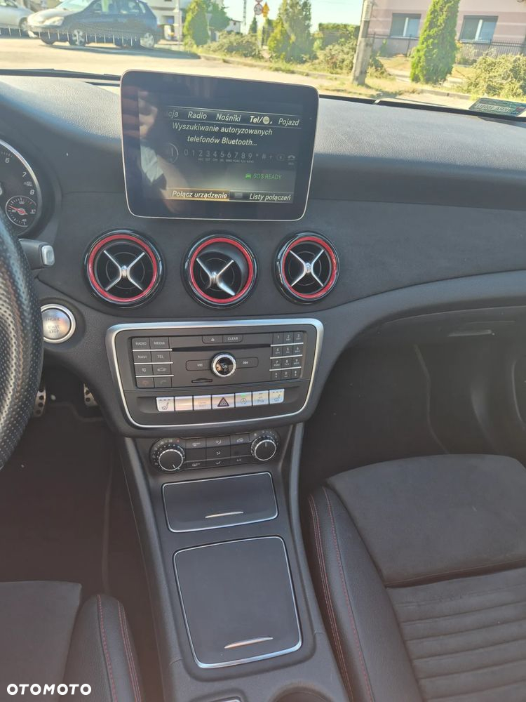 Mercedes-Benz CLA 250 4-Matic Sport - 18