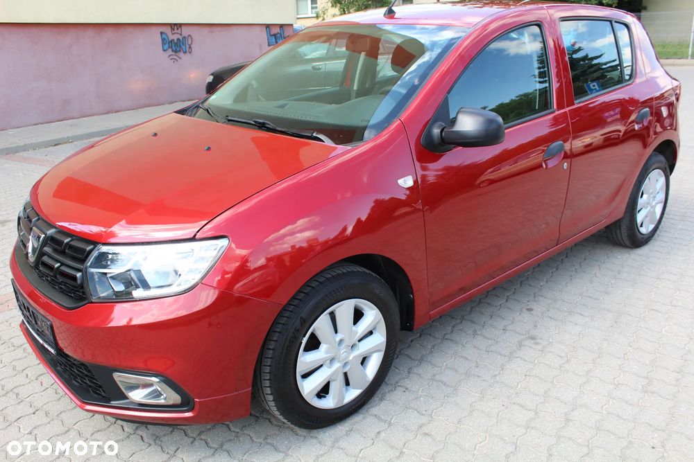 Dacia Sandero - 1