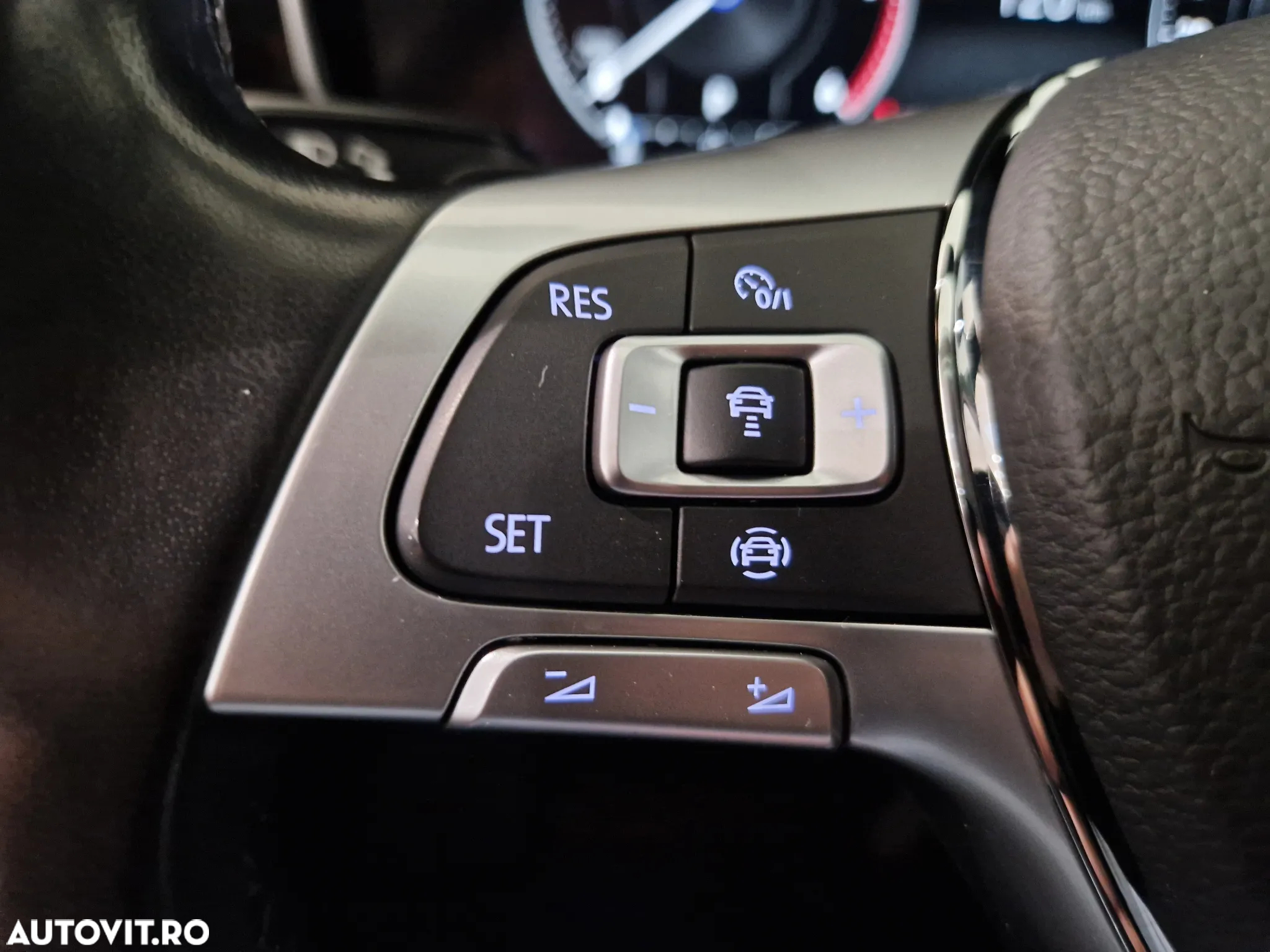 Volkswagen Touareg V6 TDI Elegance - 18