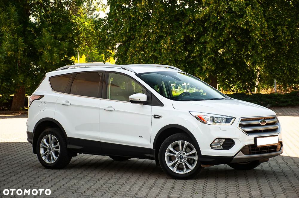 Ford Kuga 2.0 TDCi 4x4 Titanium - 8