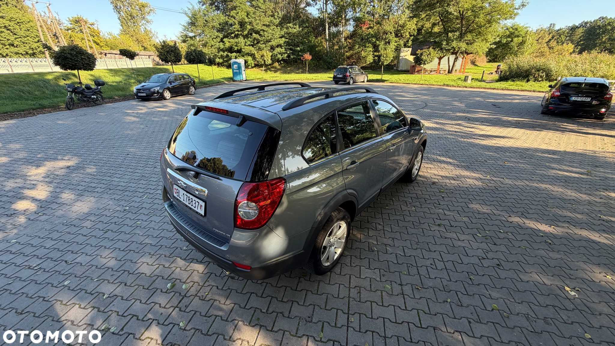Chevrolet Captiva 2.4 AWD LT+ - 14