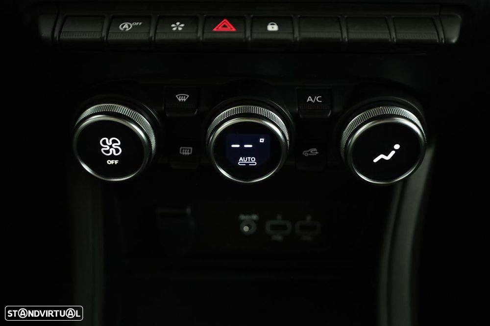 Renault Captur 1.0 TCe Techno - 12